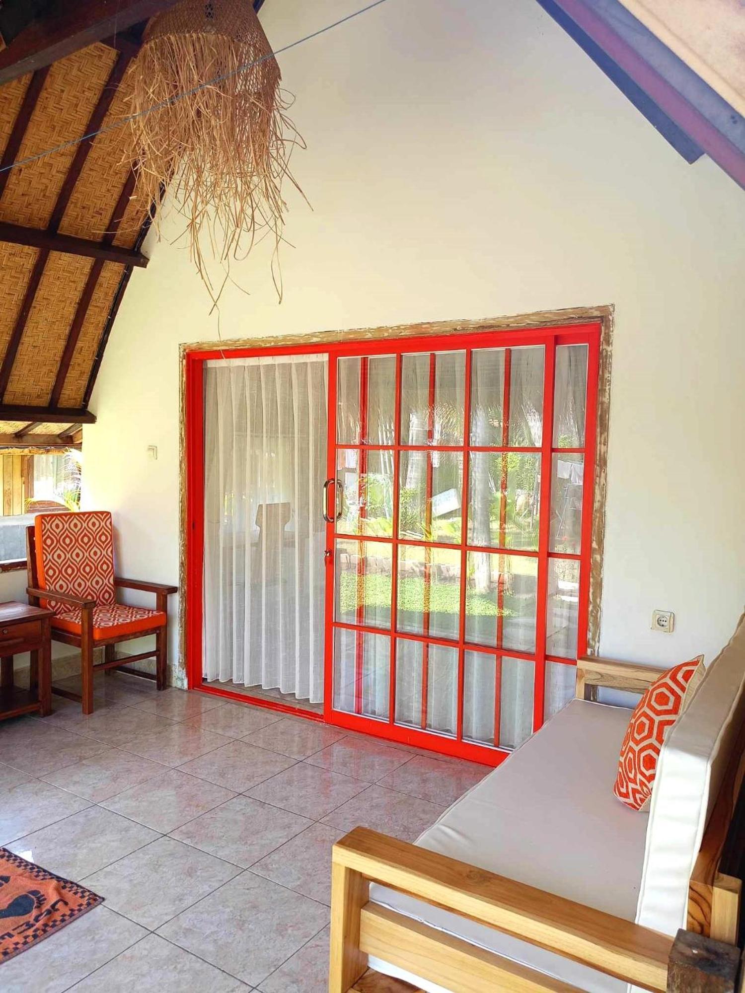 Bintang Tiga Bungalows Gili Air Buitenkant foto