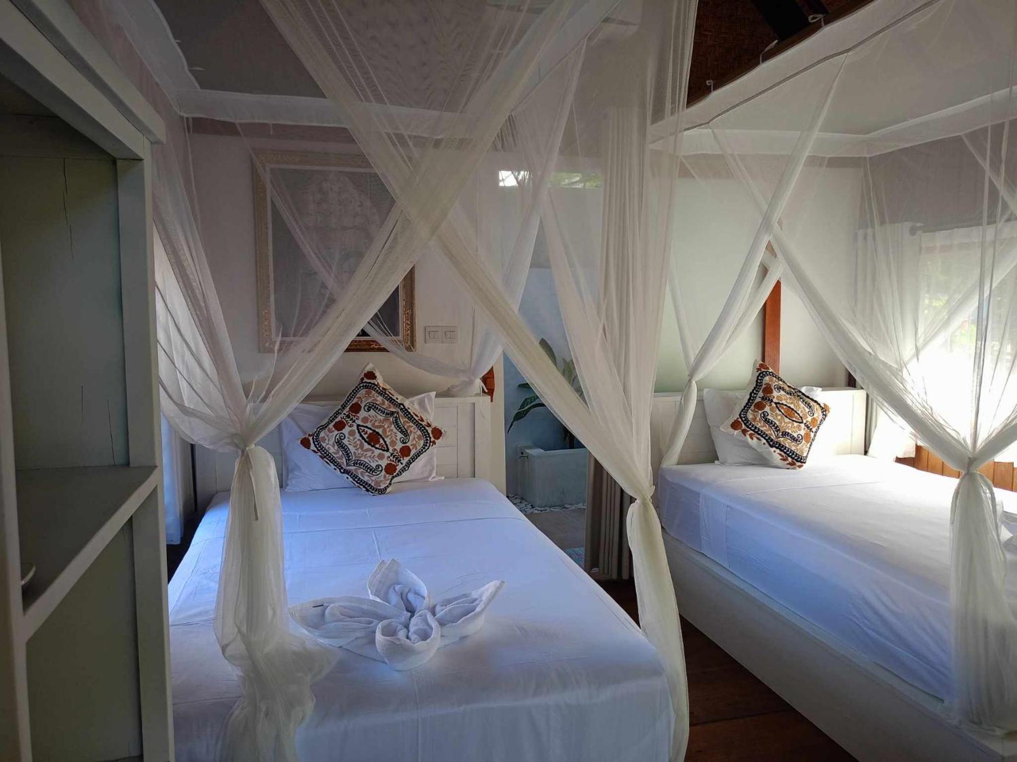 Bintang Tiga Bungalows Gili Air Buitenkant foto