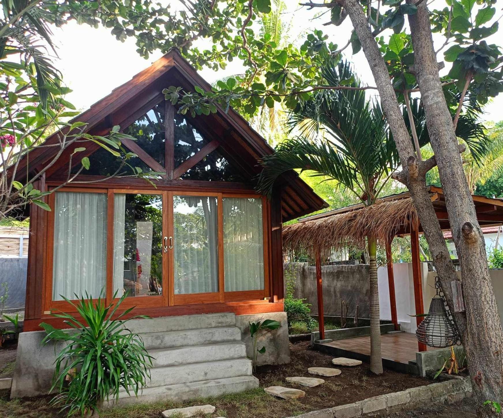 Bintang Tiga Bungalows Gili Air Buitenkant foto