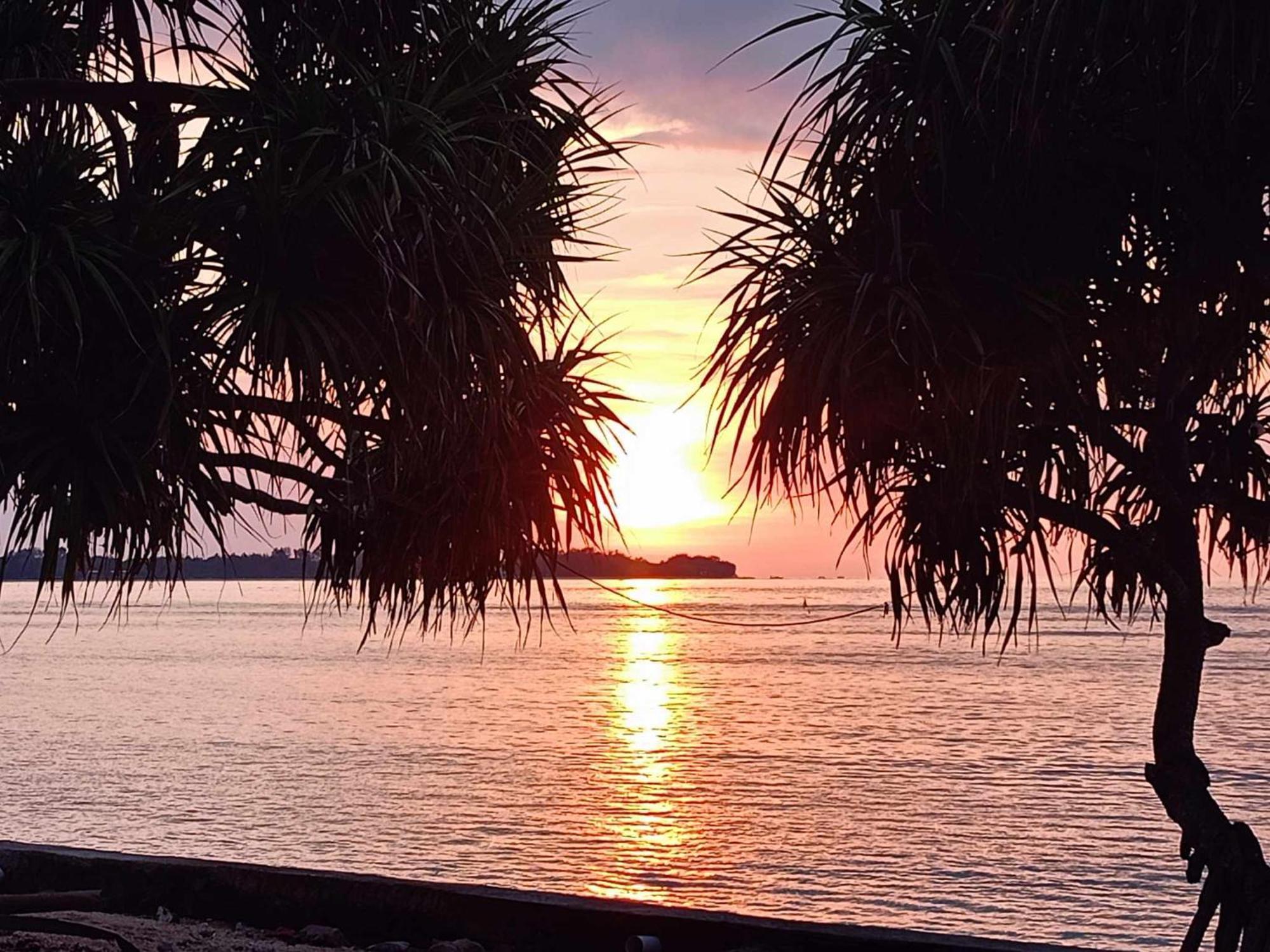 Bintang Tiga Bungalows Gili Air Buitenkant foto