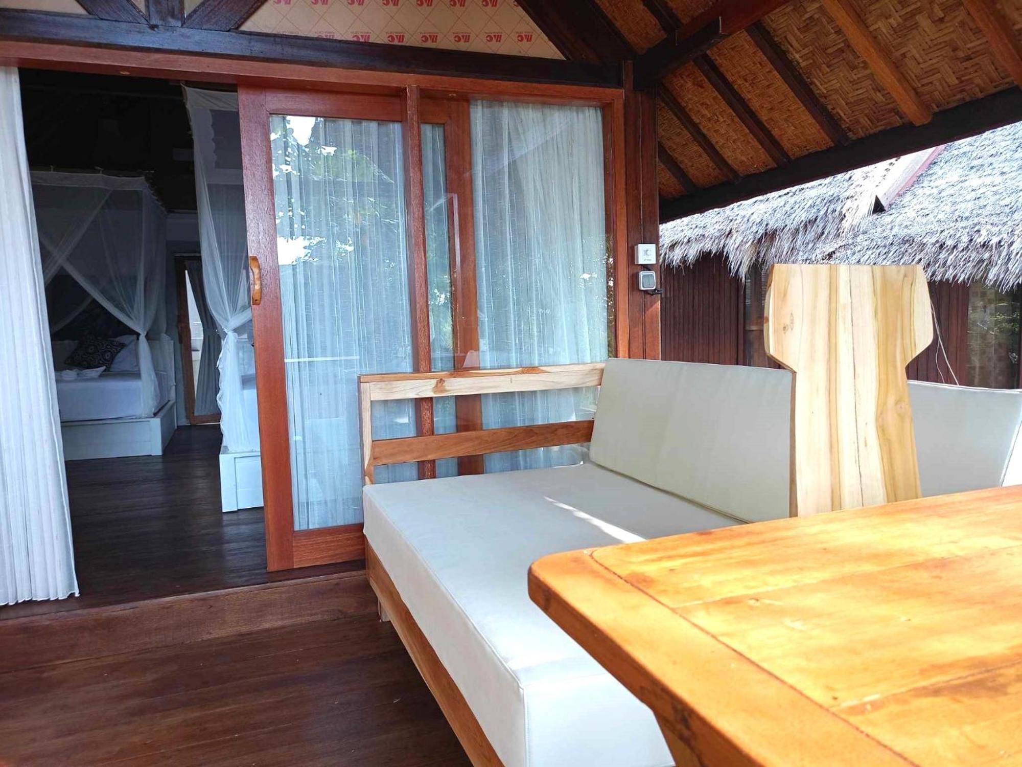 Bintang Tiga Bungalows Gili Air Buitenkant foto