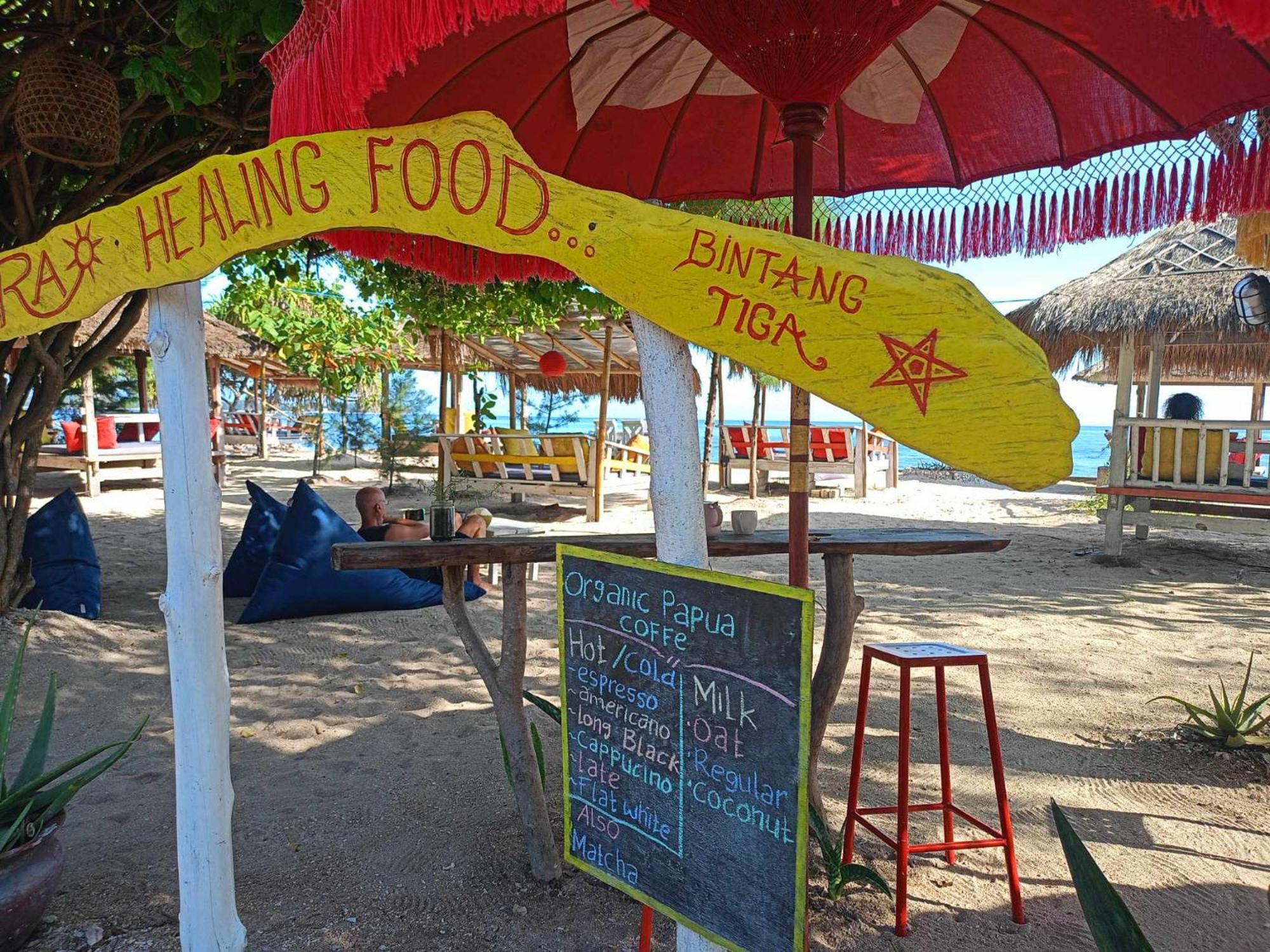Bintang Tiga Bungalows Gili Air Buitenkant foto