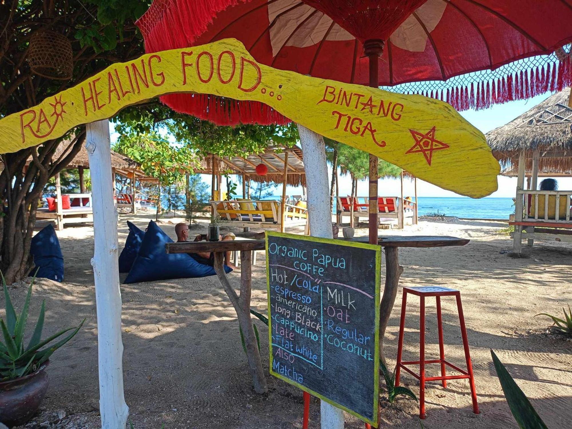 Bintang Tiga Bungalows Gili Air Buitenkant foto